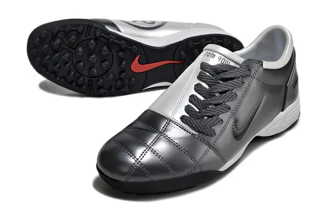 Nike Sapatos de futebol para relva branco e verde low-top acolchada sintética superior 11