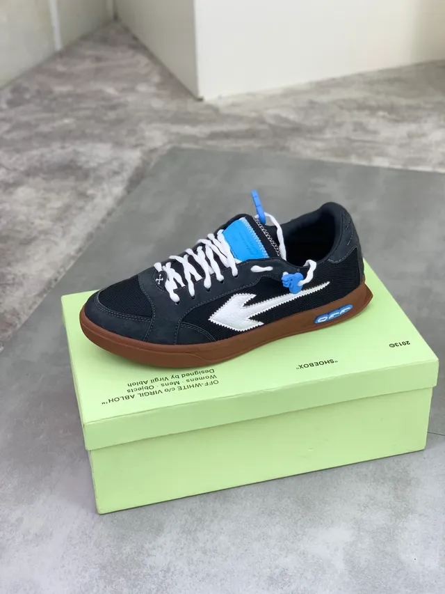 Off-White أسود أزرق منخفض العلوي تصميم صناعي أسلوب حياة سنايكرز 4