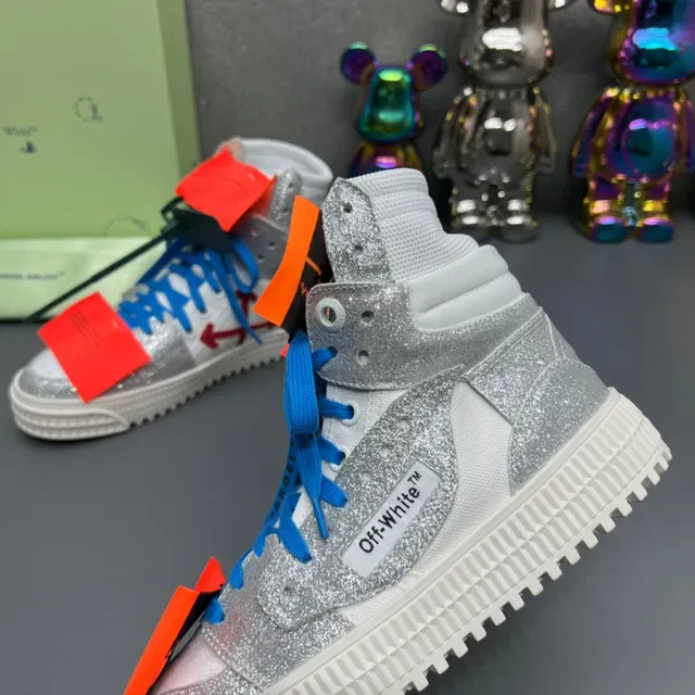 Off-White রূপালি চকচকে উঁচু টপ লाइফস্টাইল স্নিকার 5