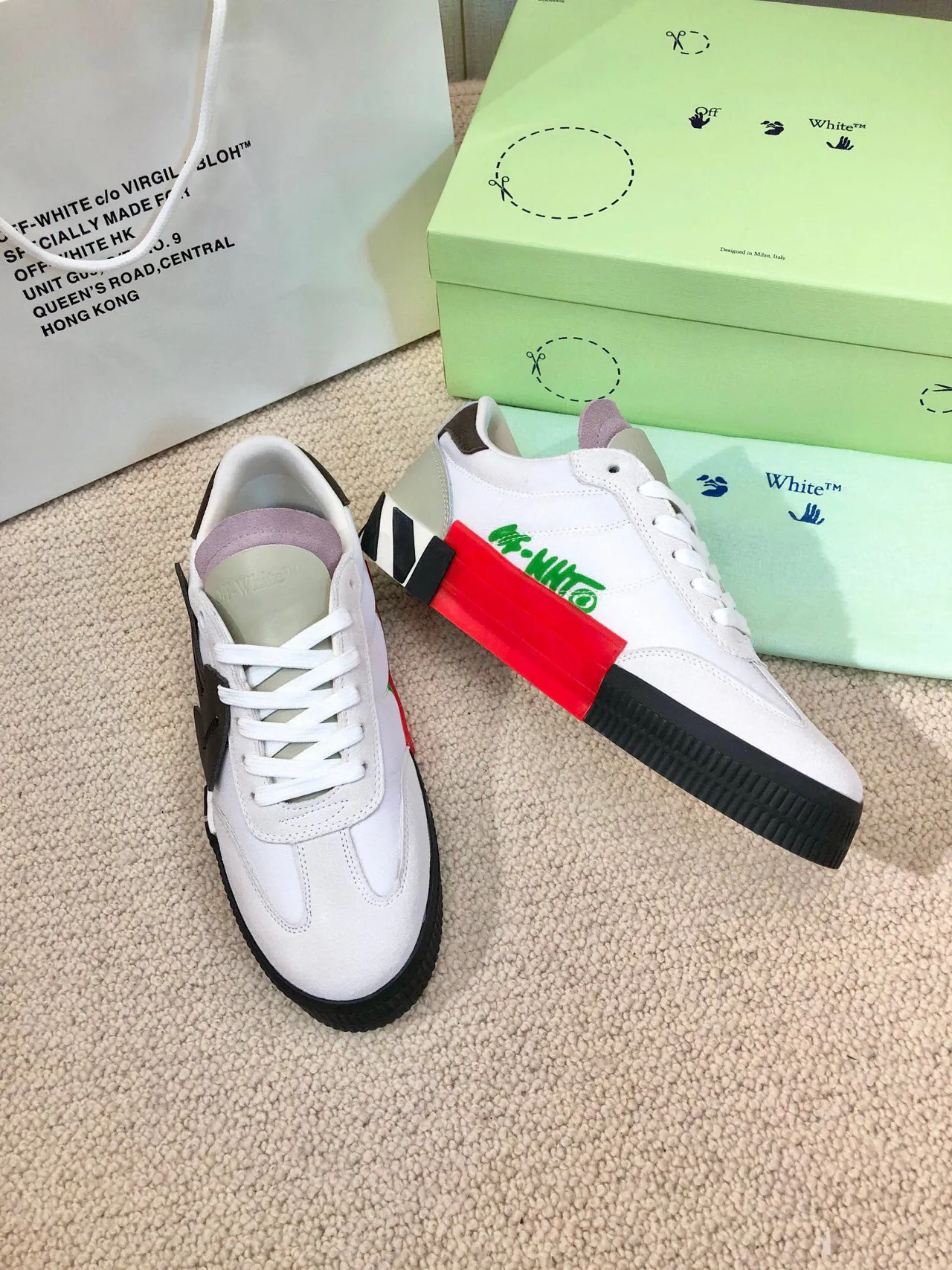 Off-White 工业跑鞋 白黑薰衣草生活方式运动鞋 5