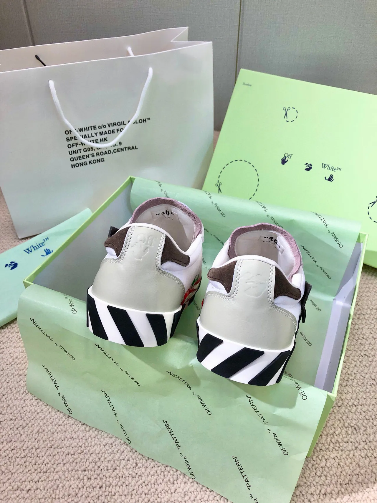 Off-White 工业跑鞋 白黑薰衣草生活方式运动鞋 7