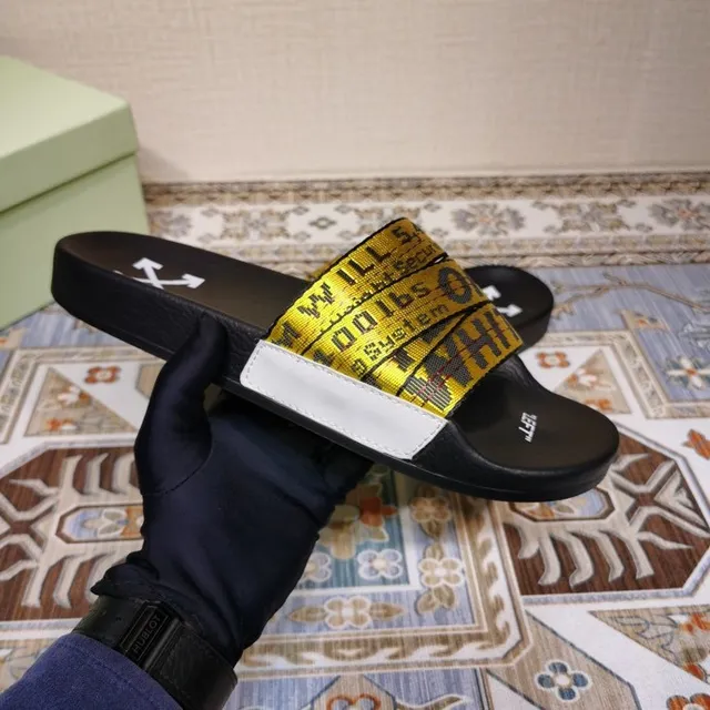 Off-White Slide काला और पीला औद्योगिक बेल्ट पट्टी चप्पल 6
