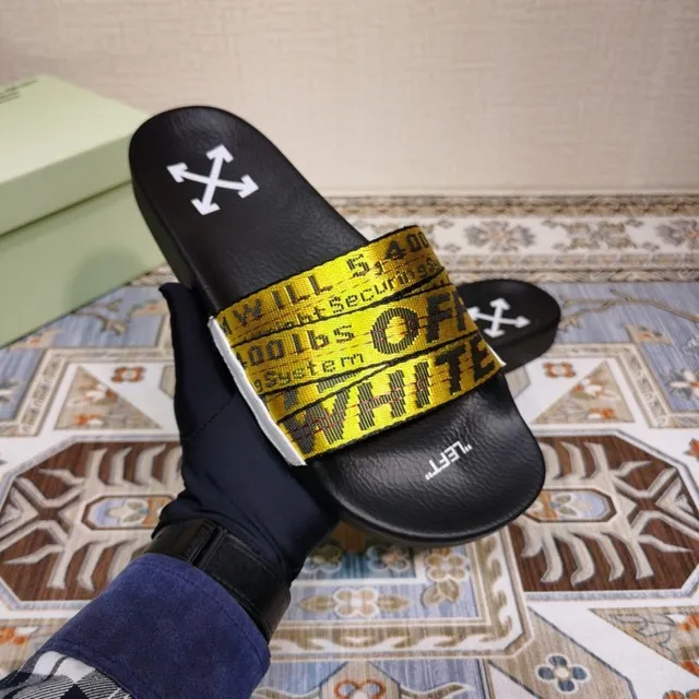 Off-White Slide काला और पीला औद्योगिक बेल्ट पट्टी चप्पल 7