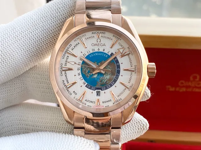 Omega Seamaster Worldtimer Rose Gold Mechanical Watch 7