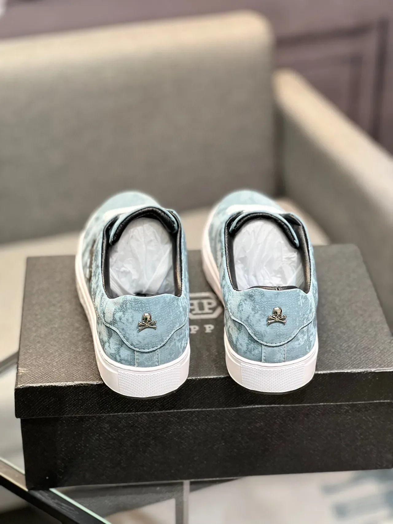Philipp Plein Blue White Low-Top Textured Floral-Patterned Upper Lifestyle Sneakers 8