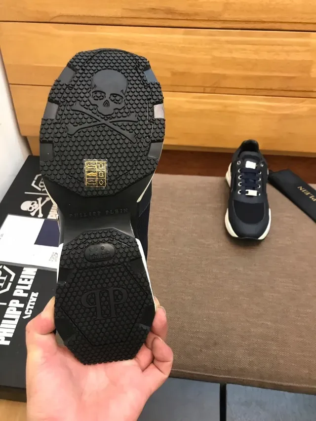 Philipp Plein Navy and Gold Lifestyle Sneakers 4
