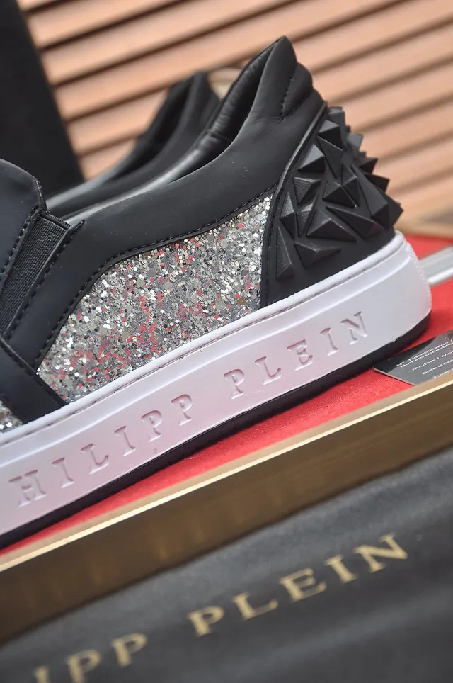 Philipp Plein Spike Glitter 一脚蹬生活方式运动鞋 9
