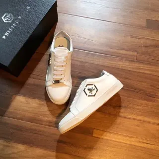Philipp Plein सफेद चांदी चमड़े जैसा ऊपरी हेक्सागोनल खोपड़ी चिह्न जीवनशैली स्नीकर