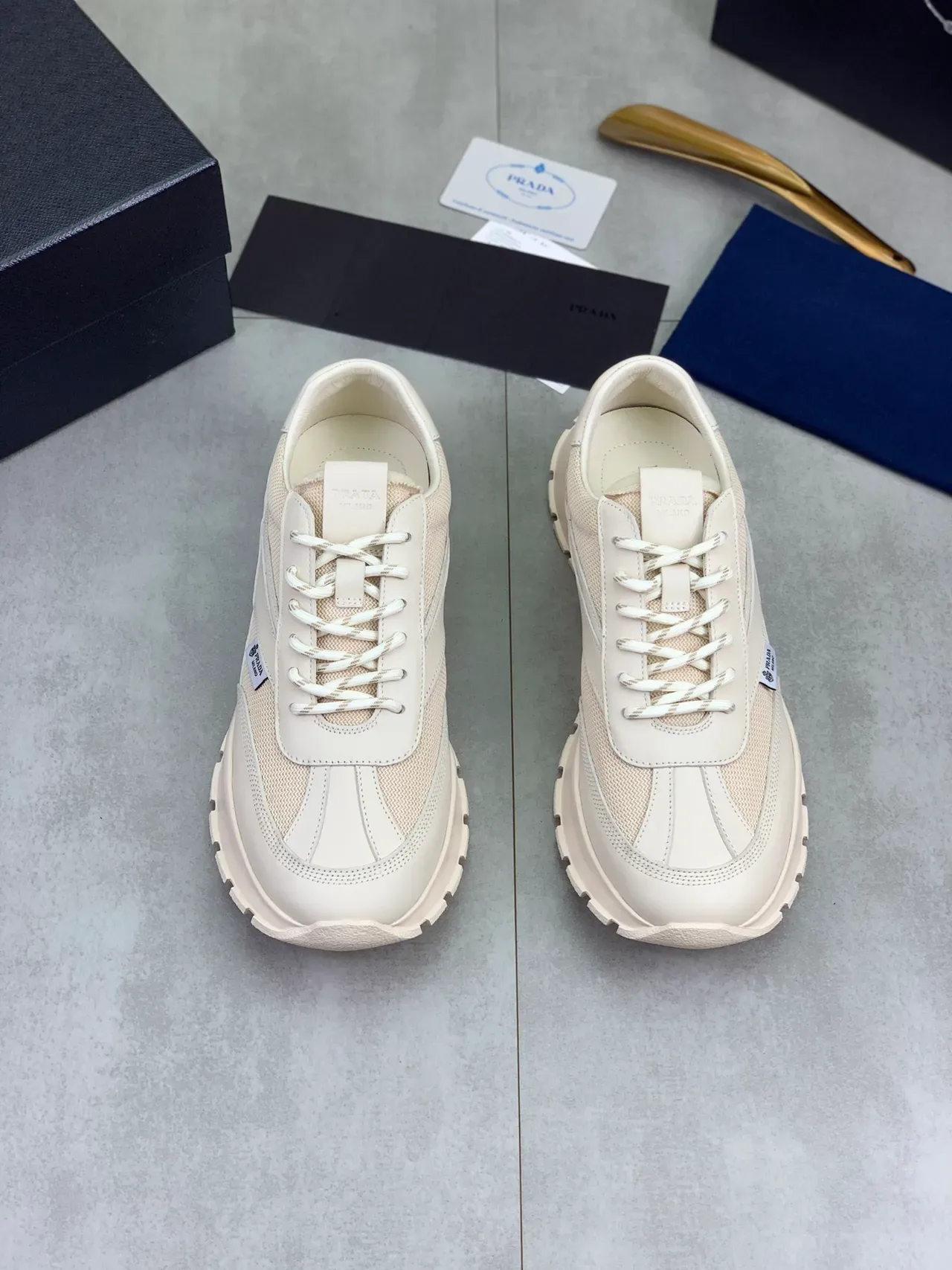 Prada Chaussures Beige Low-Top Semelle Plateforme Chunky 4