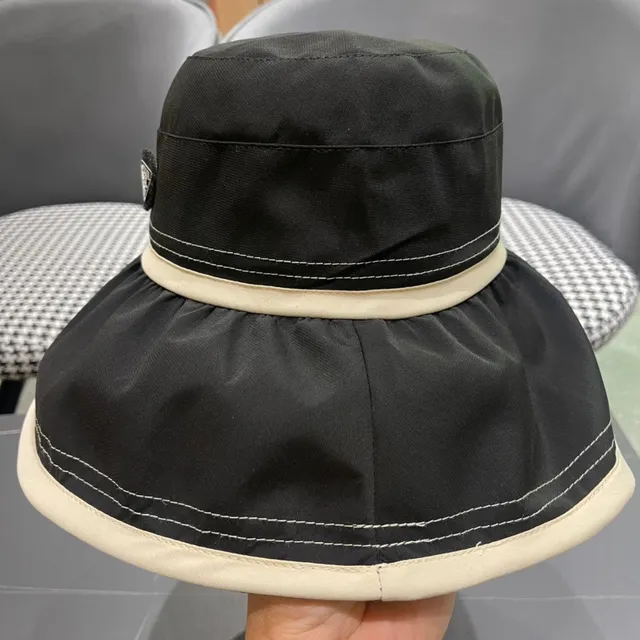 Prada Negro Beige Tela Similar a Nylon Crema Banda de Contraste Sombrero Bucket 8