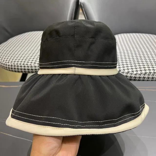 Prada Negro Beige Tela Similar a Nylon Crema Banda de Contraste Sombrero Bucket 9