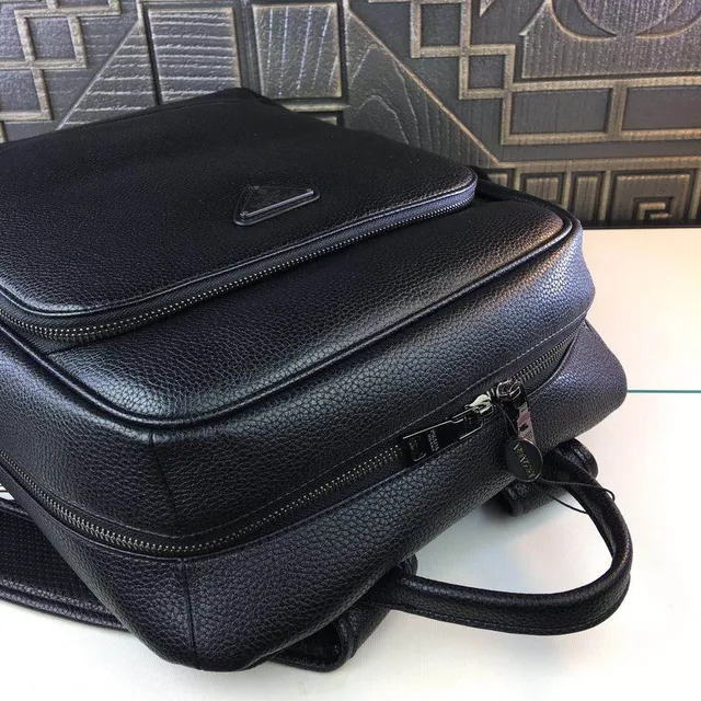 Prada Mochila de Cuero Pebbled Estructurada Casual Negra 4