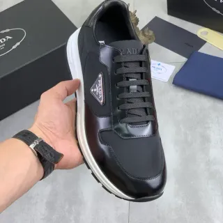 Prada Black White Mixed-Material Upper Glossy Patent Leather Lifestyle Sneakers