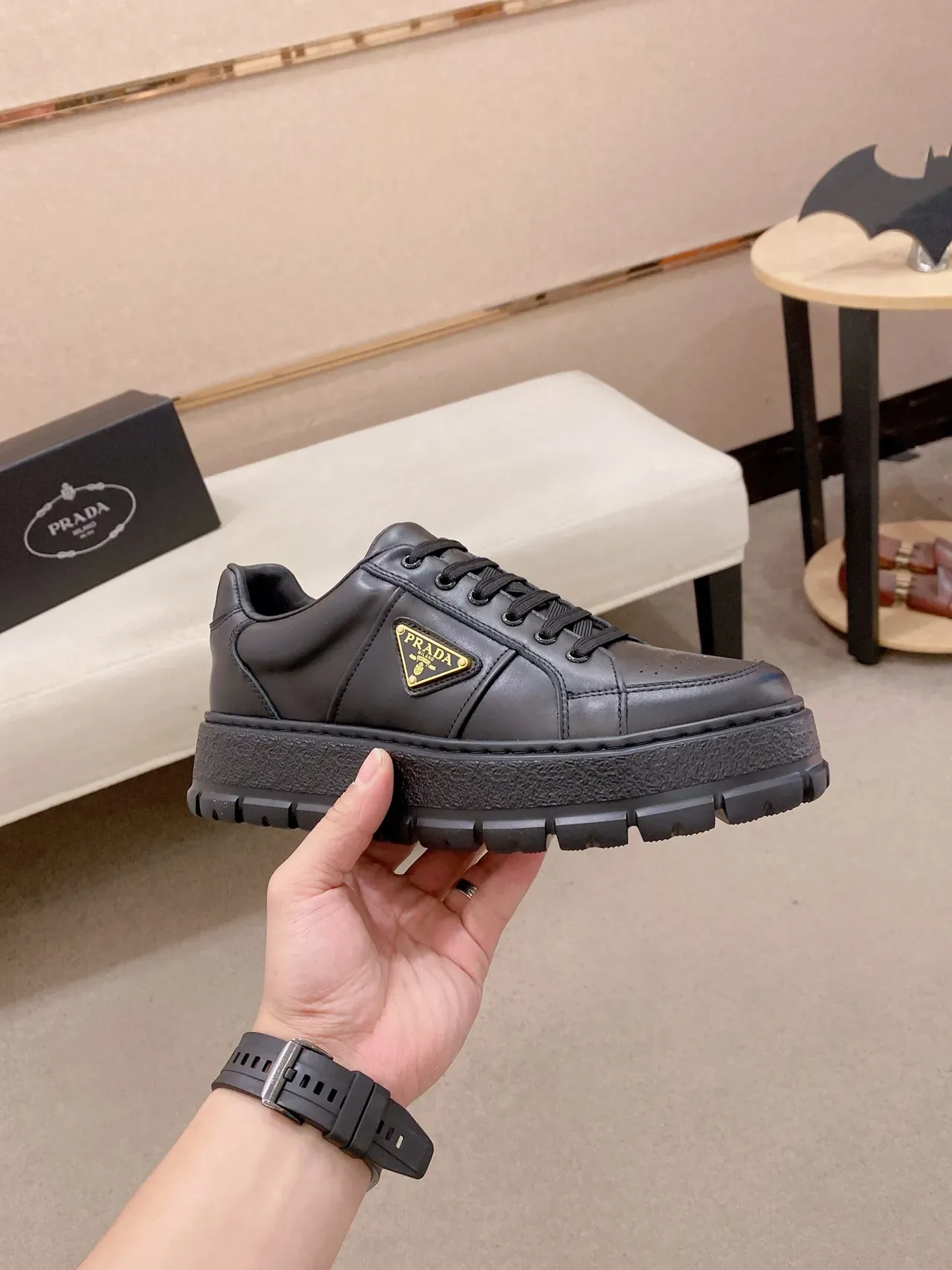 Prada Cloudbust Sneakers Lifestyle Cuir Noir Doré Semelle Plateforme 5