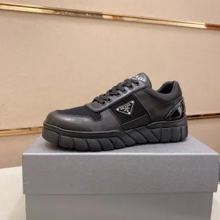 Prada Cloudbust काले चमड़े-मेष लाइफस्टाइल स्नीकर