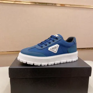 লাইফস্টাইল স্নিকার্স Prada Cloudbust নীল প্ল্যাটফর্ম