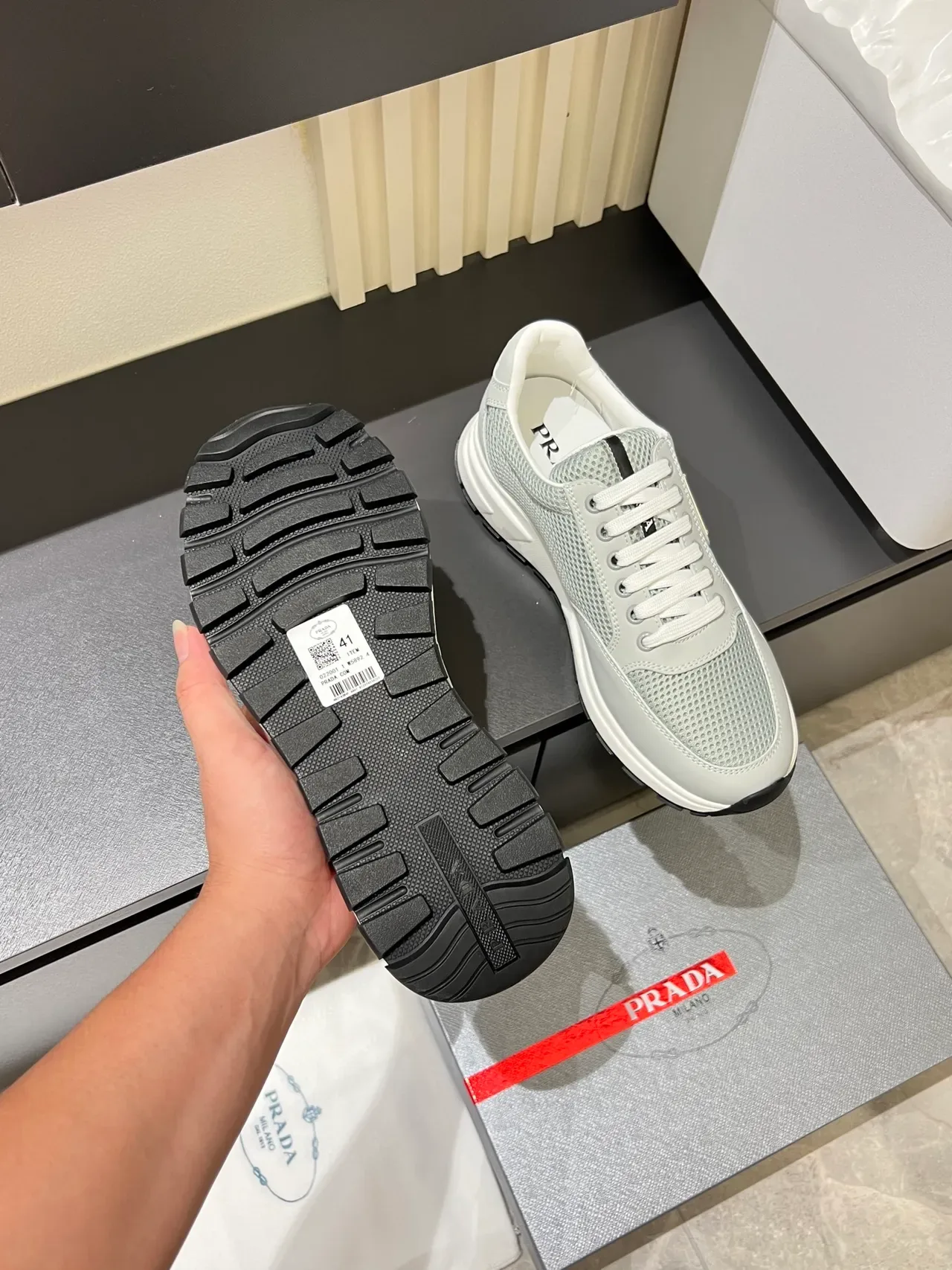 Prada Cloudbust Chaussures Lifestyle Gris Clair Maille et Synthétique 3