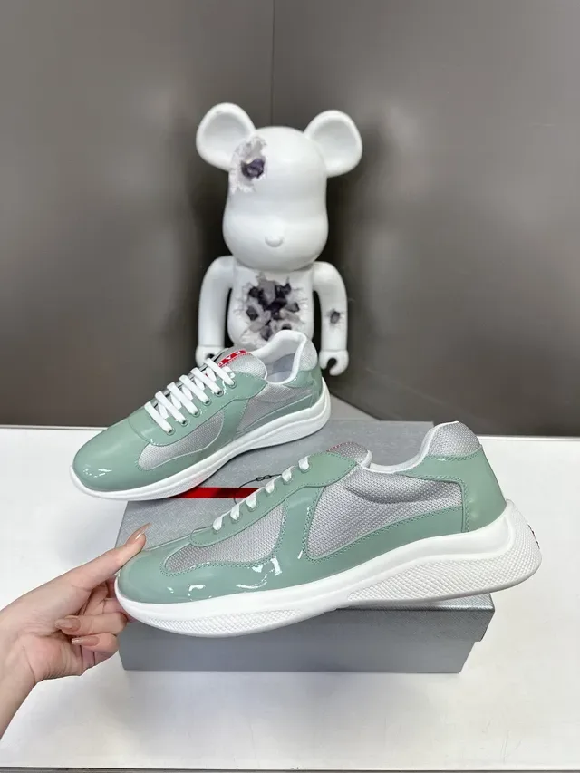 Prada Chaussures Lifestyle Vert Blanc Cuir Patenté Brillant Panneaux Latéraux Maille 4