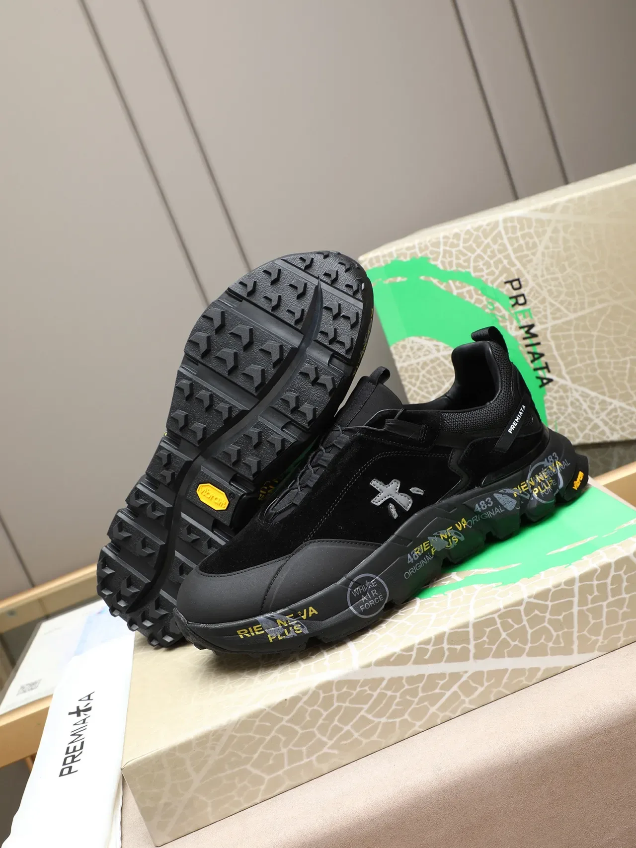 Premiata Rien Ne Va Plus Noir Jaune Sneakers Chunky 4