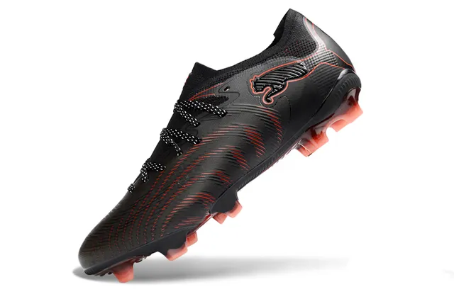 Puma Future Z Black Red Low-Cut Knit Upper Dynamic Line Graphics Firm-Ground Soccer Shoes 3