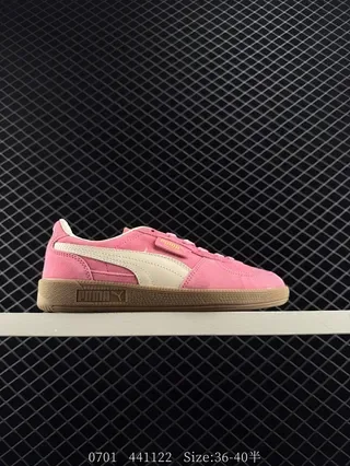 Puma Palermo 粉色麂皮生活方式运动鞋 2