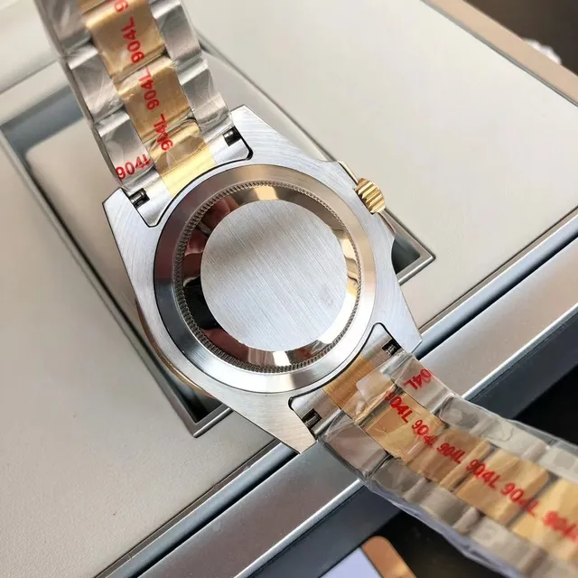 Rolex Submariner चाँदी ब्रश वाले स्टेनलेस स्टील Oyster-Style Case यांत्रिक घड़ी 5