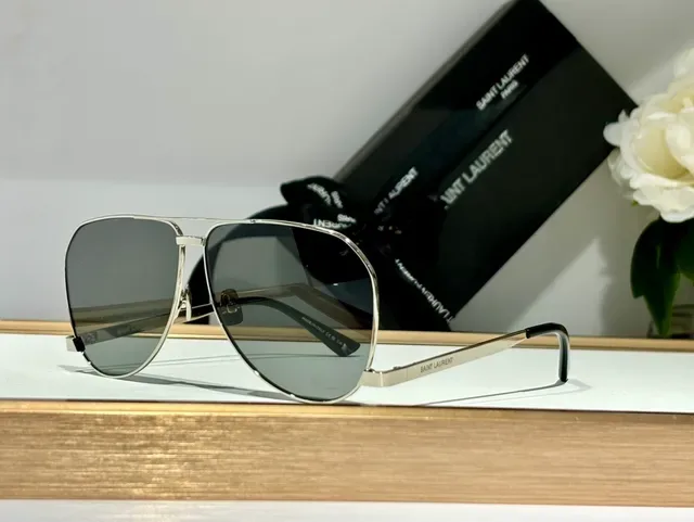 Óculos de Sol Saint Laurent Aviador Metal Dourado Lente Espelhada Âmbar 9