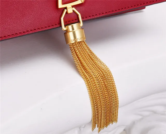 Saint Laurent नेवी सिल्वर फ्लैप वॉलेट टासल स्ट्रैप हैंडबैग 6
