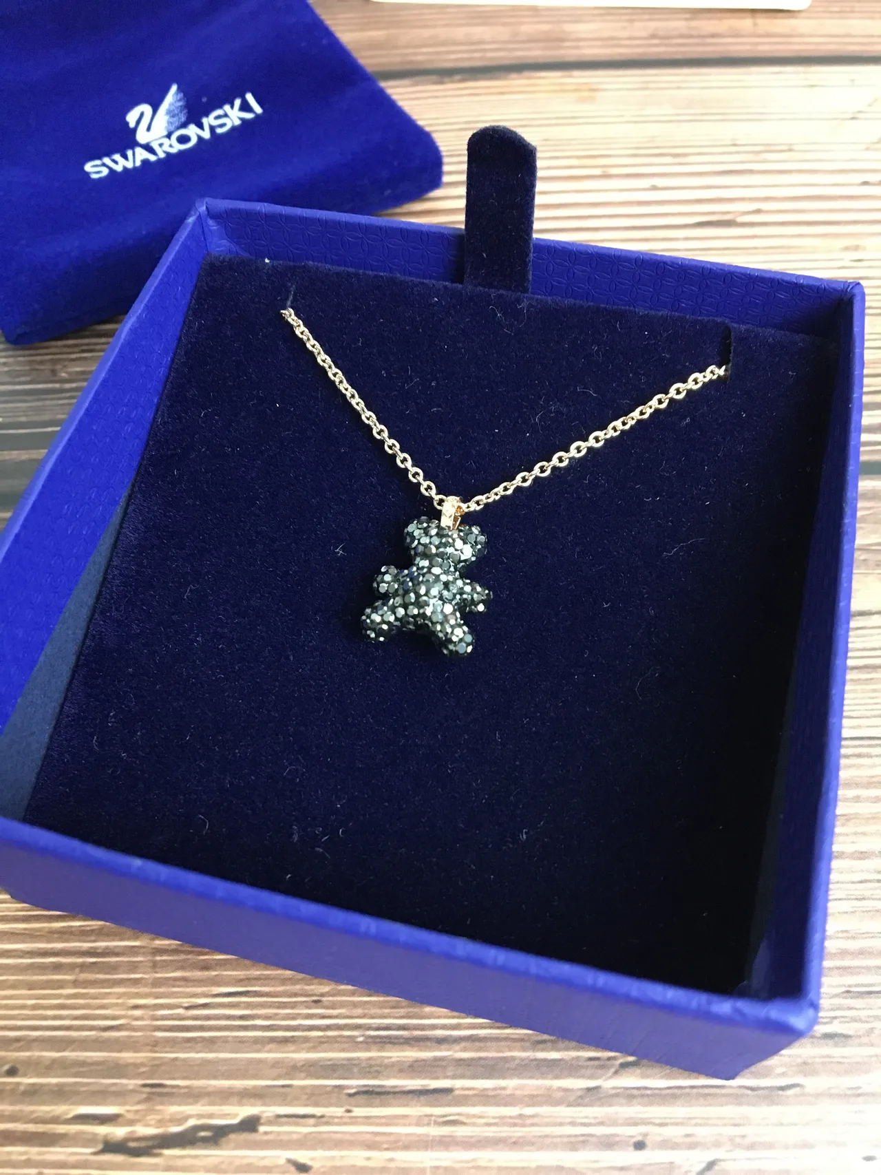 Swarovski টেডি বিয়ার ক্রিস্টাল পাভে রোজ-গোল্ড-টোন নেকলেস 6