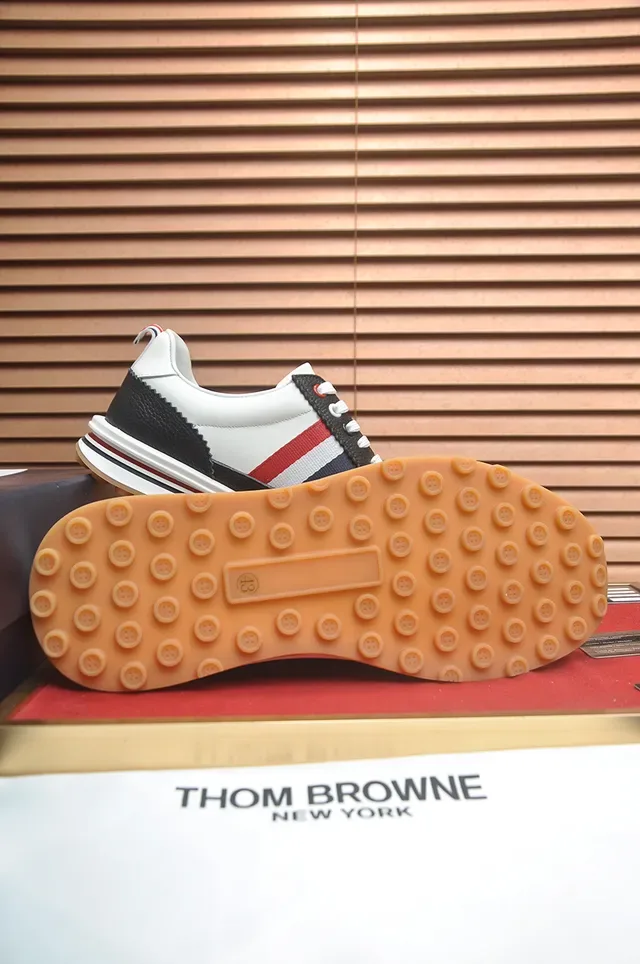 Thom Browne Zapatillas Lifestyle Blancas y Negras Low-Top de Cuero y Sintético 3
