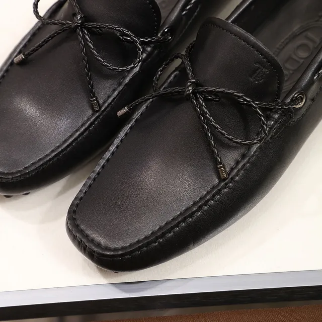 Tod's কালো চামড়া বোনা গোঁট বিবরণ লুফার 6
