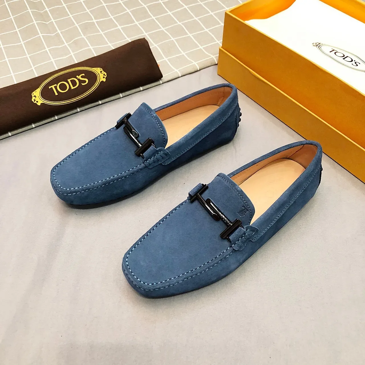 Tod's Horsebit 蓝色麂皮男士乐福鞋 2