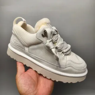 UGG Beige White Platform Sole Shearling-Lined Collar Lifestyle Sneakers