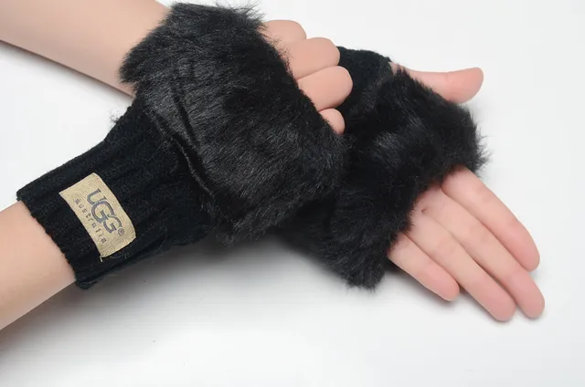 UGG Luvas Marrom Bege com Punho de Shearling Rematado 2