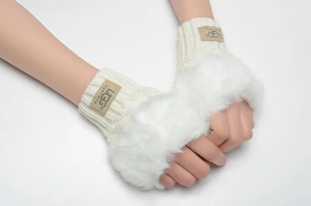 UGG Luvas Marrom Bege com Punho de Shearling Rematado 20
