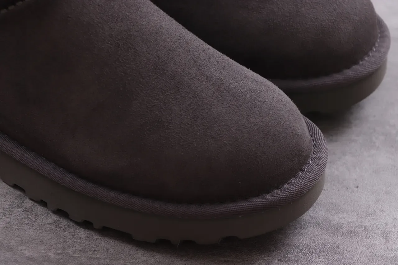 UGG Classic Charcoal Gray Snow Boots 7