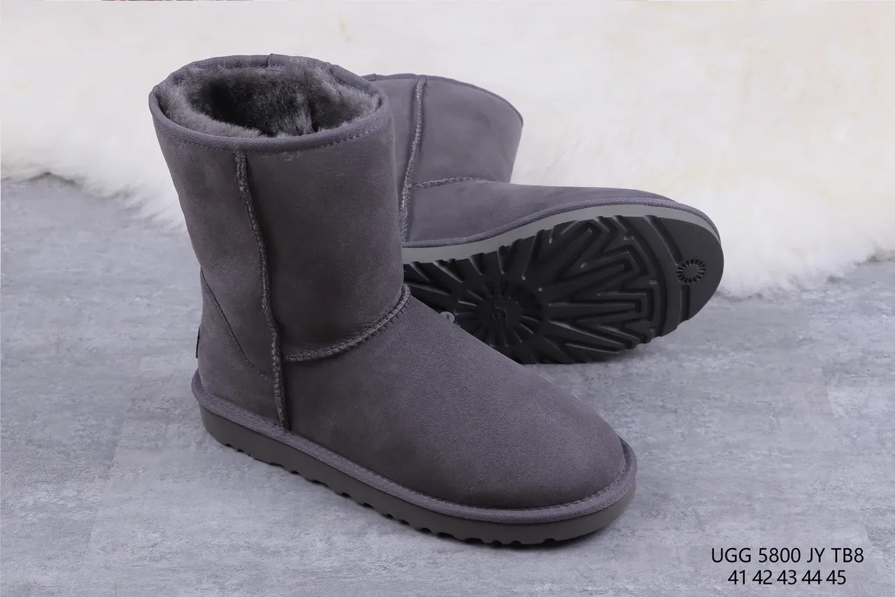 UGG Classic Short Charcoal Gray Snow Boots 10