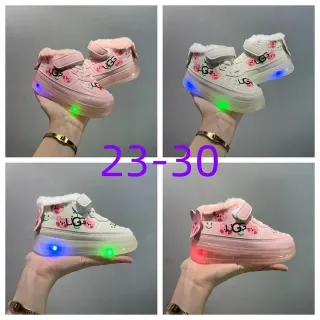 UGG Kids 发光熊图案高帮生活方式运动鞋