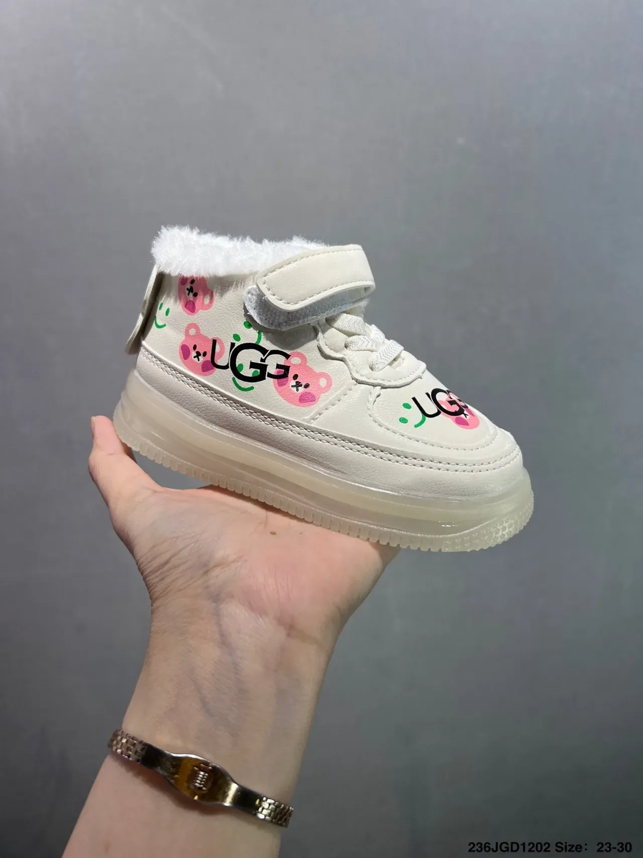 UGG Kids Tênis Lifestyle com Motivo de Urso Iluminável de Cano Alto 3
