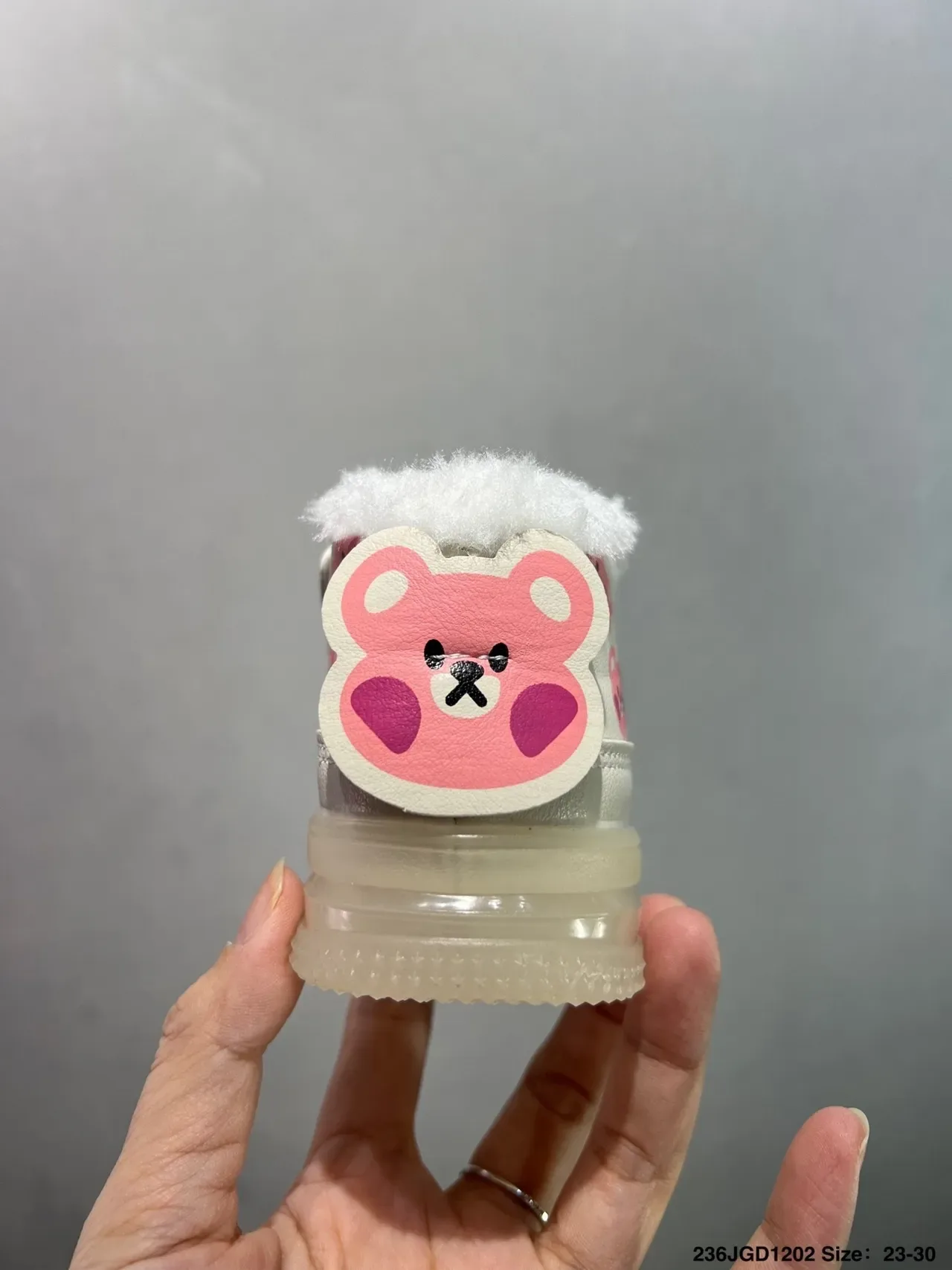 UGG Kids Tênis Lifestyle com Motivo de Urso Iluminável de Cano Alto 6