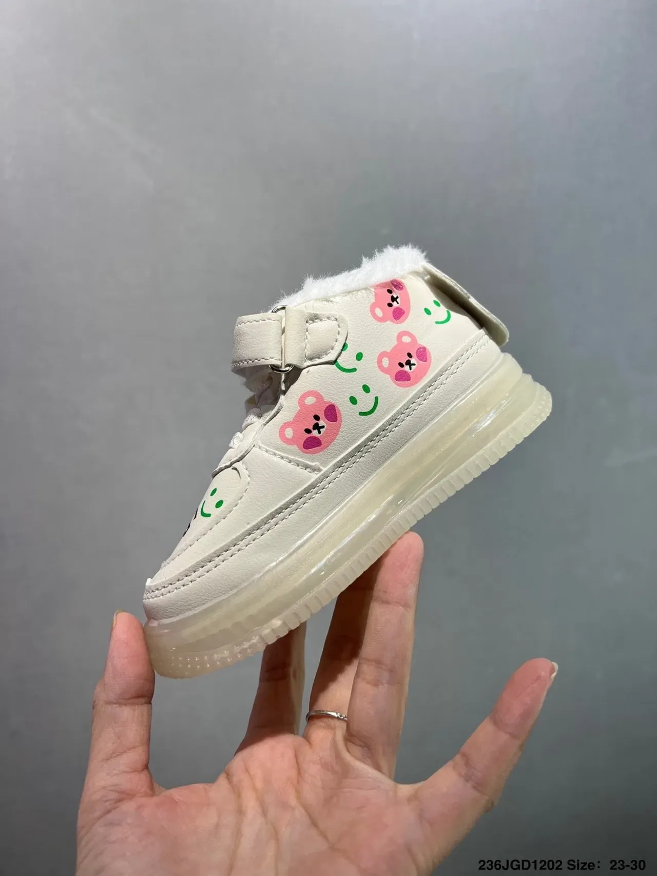 UGG Kids Tênis Lifestyle com Motivo de Urso Iluminável de Cano Alto 7