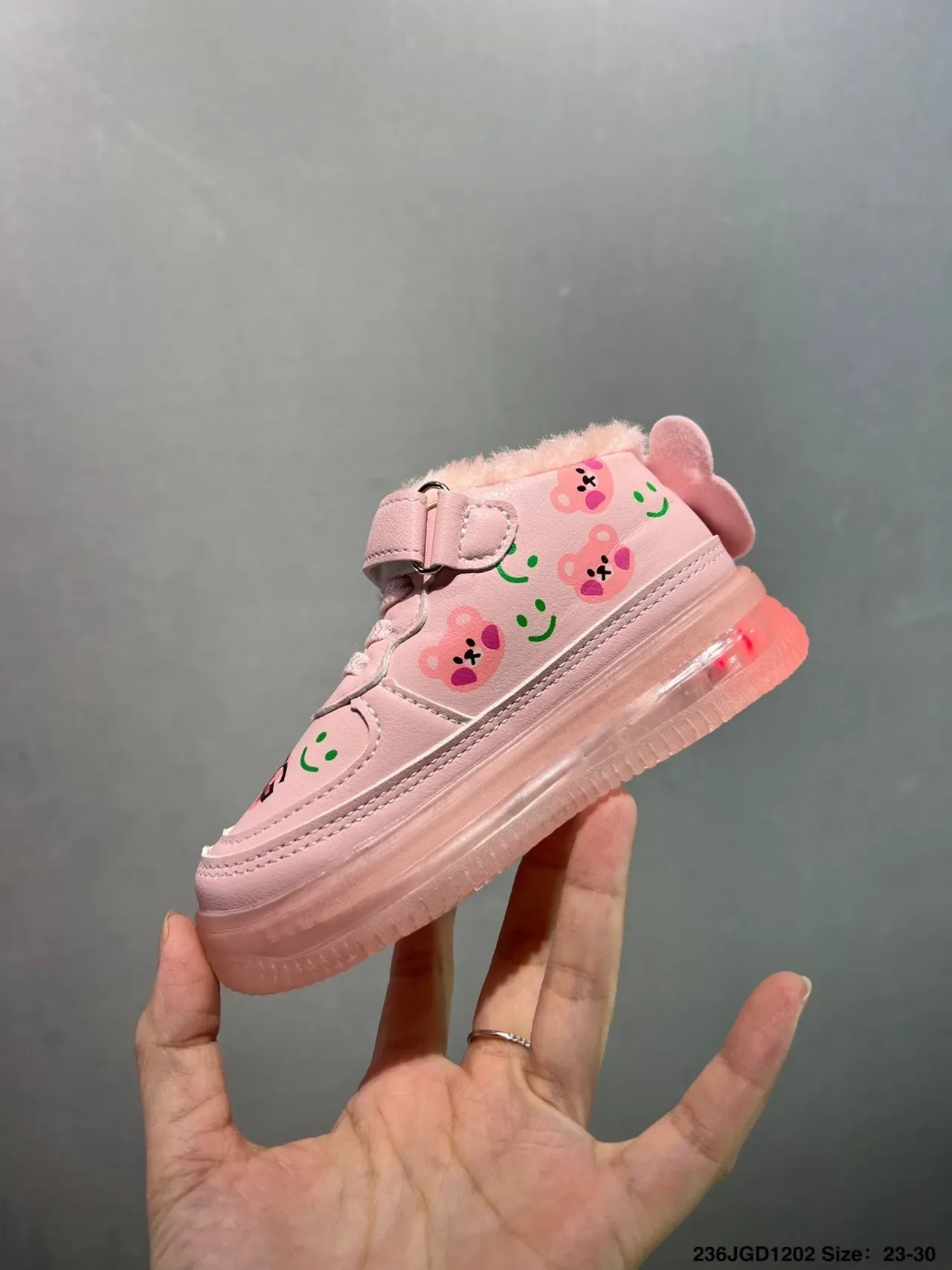 UGG Kids Tênis Lifestyle com Motivo de Urso Iluminável de Cano Alto 12
