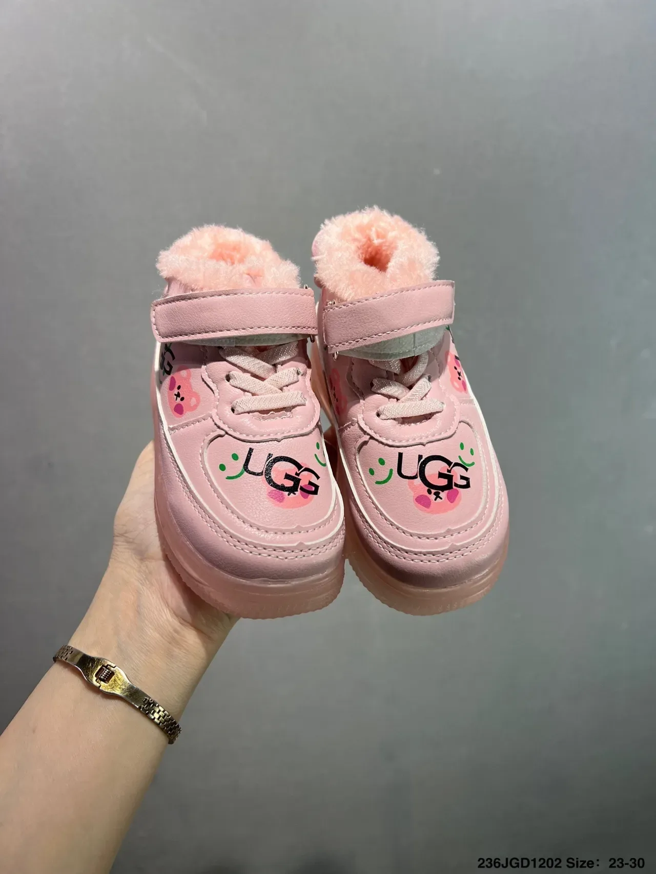 UGG Kids Tênis Lifestyle com Motivo de Urso Iluminável de Cano Alto 20