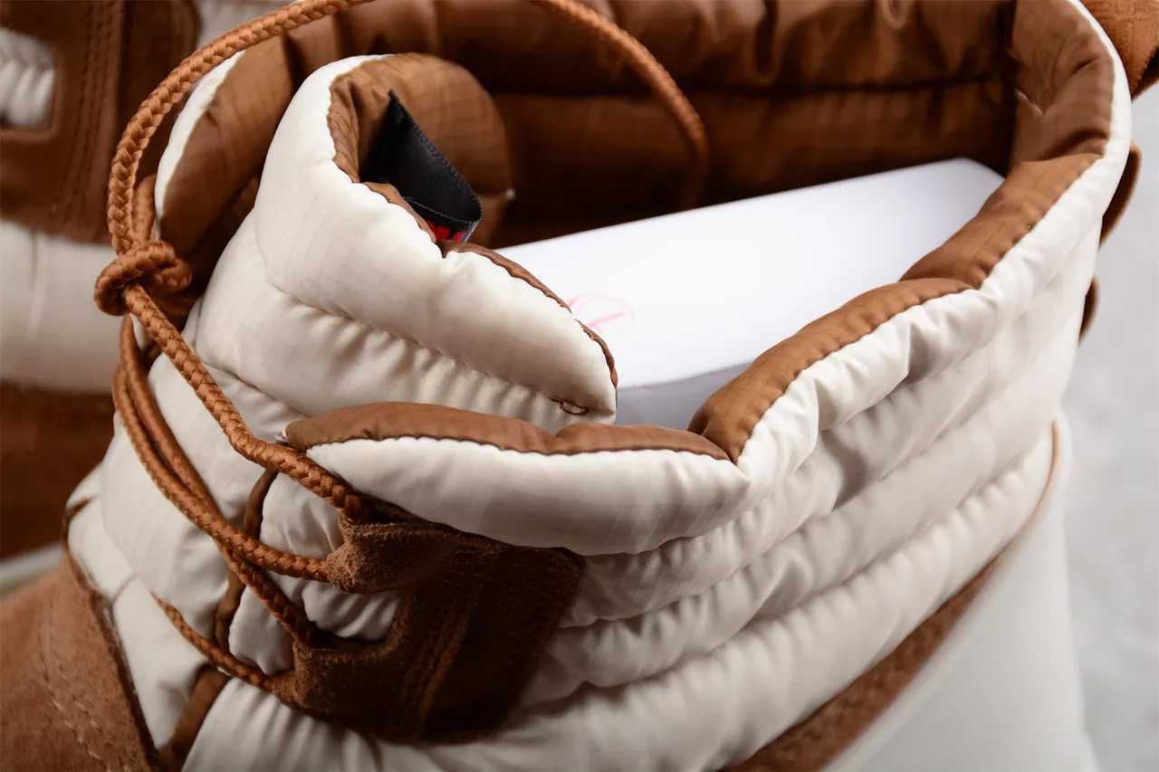UGG Tasman 米棕 绗缝保暖领 麂皮雪地靴 5