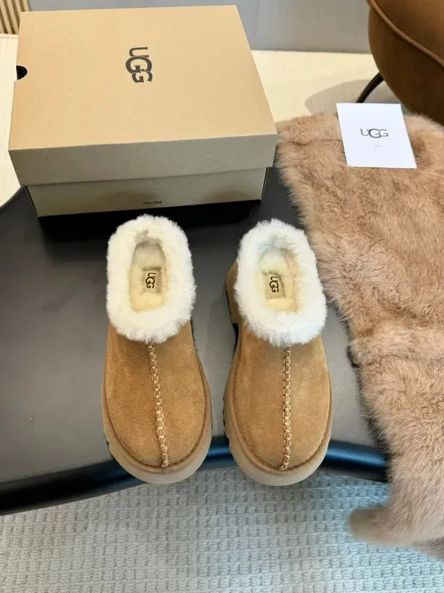 UGG Tasman Zapatos Casuales Beige Suela Plataforma Forro de Lana 2