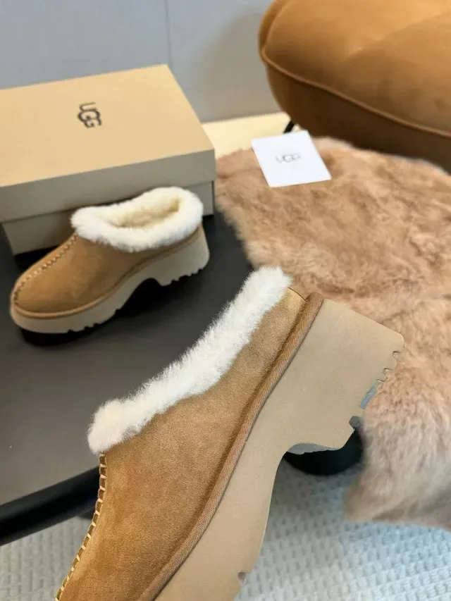 UGG Tasman Zapatos Casuales Beige Suela Plataforma Forro de Lana 5