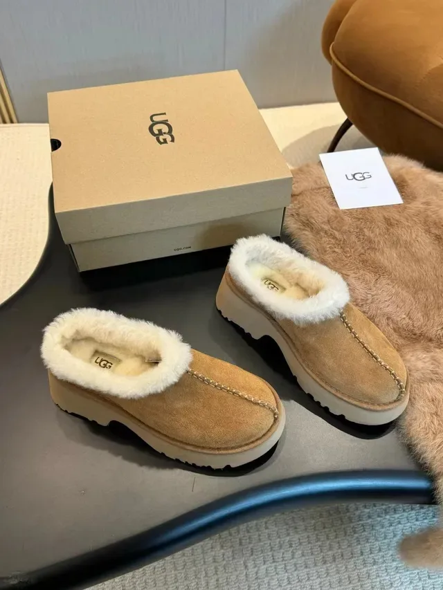 UGG Tasman Zapatos Casuales Beige Suela Plataforma Forro de Lana 6