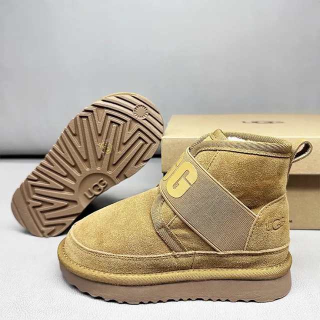 UGG Tasman Black Shearling-Lined Snow Boots 11