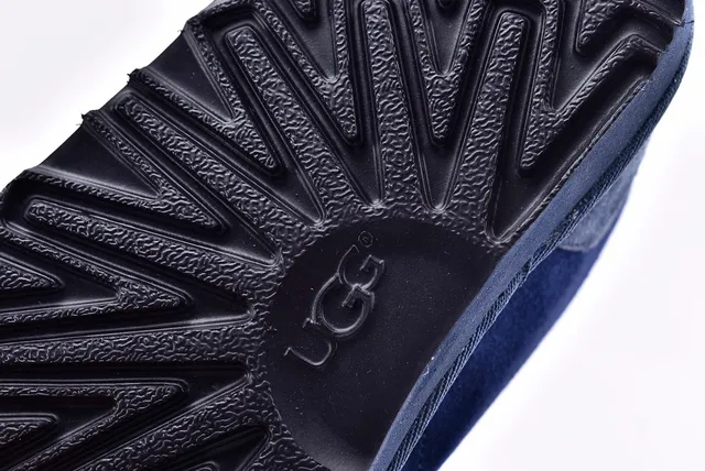 UGG Tasman Dinosaure Épine Bottes de Neige Navy 8