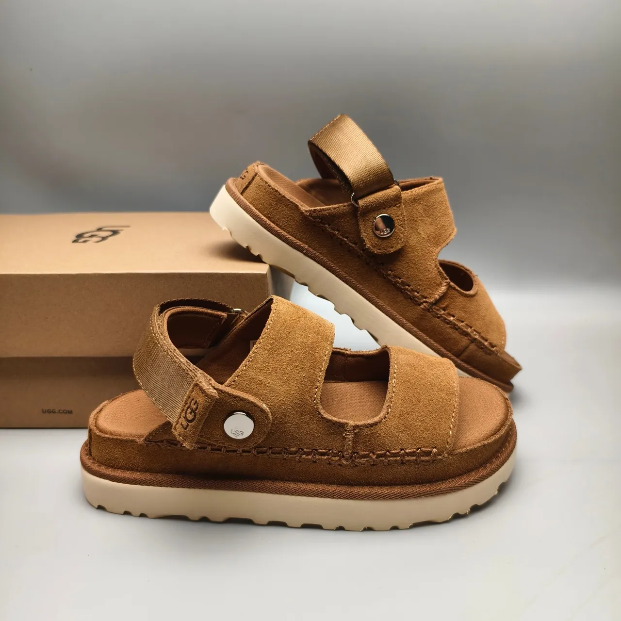 UGG Tasman تان جلد الغزال منصة كاجوال صندل 6